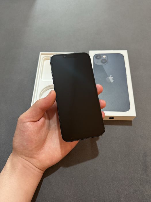 iPhone 13 128гб В хорошем состоянии