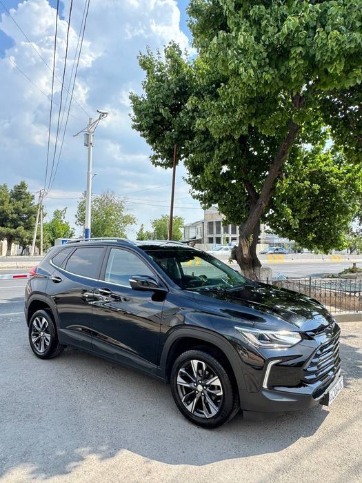 Chevrolet tracker 2