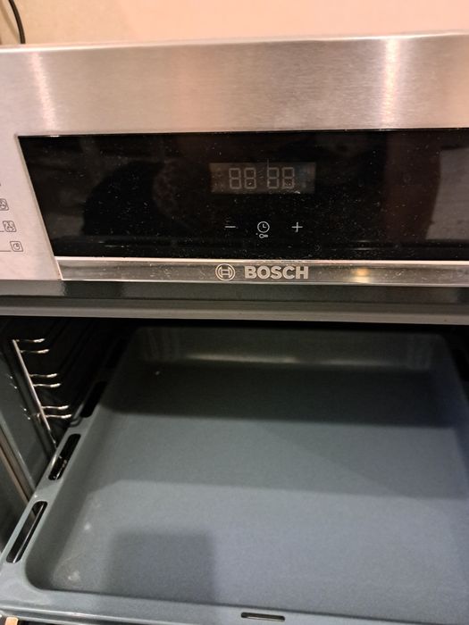 Продам встроенную духовку