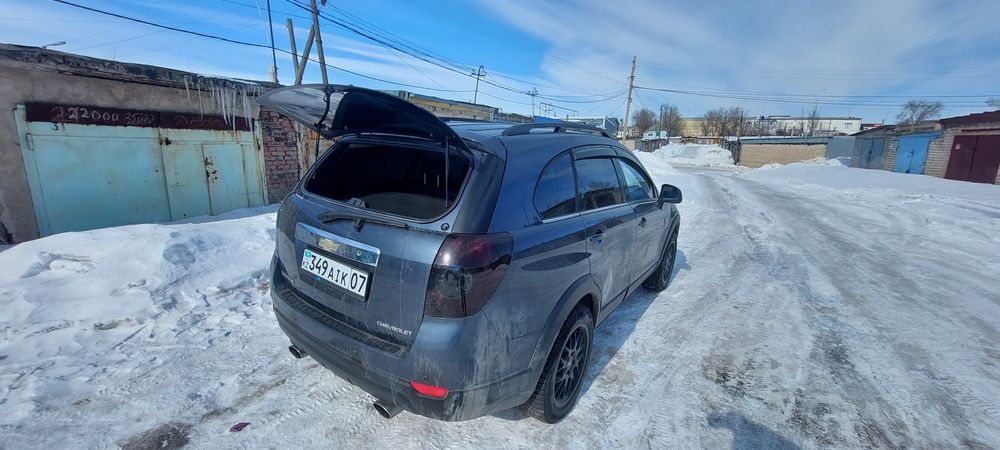 Отличный внедорожник