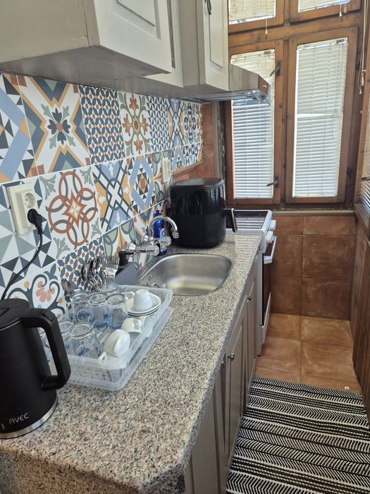 Дава се под наем Четиристаен апартамент в Пловдив, Централна гара - 98 кв.м за 612 € - Снимка #3