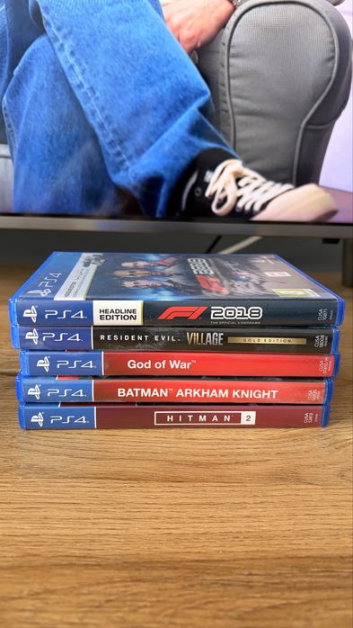 Vand PS4 Slim 512gb + 9 Jocuri