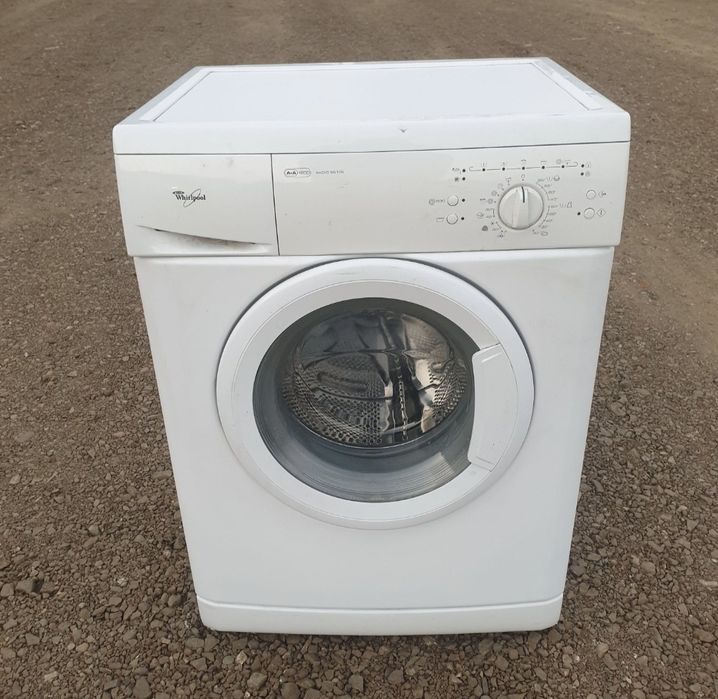 REDUCERE 300 LEI DIN PRET. Masina de spălat rufe Bauknecht  /  w 50096