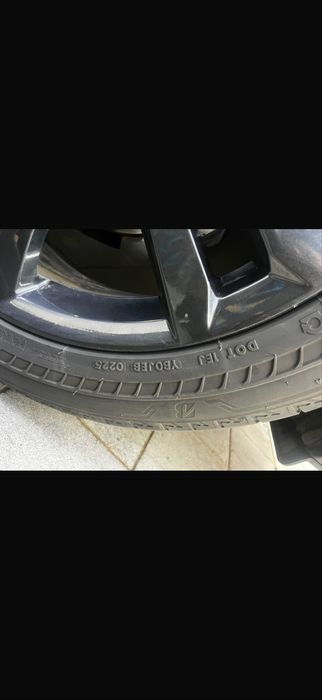 Продам резину bridgestone катал 1 сезон
