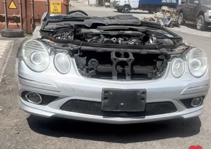 W211 mersedes рестайлниг