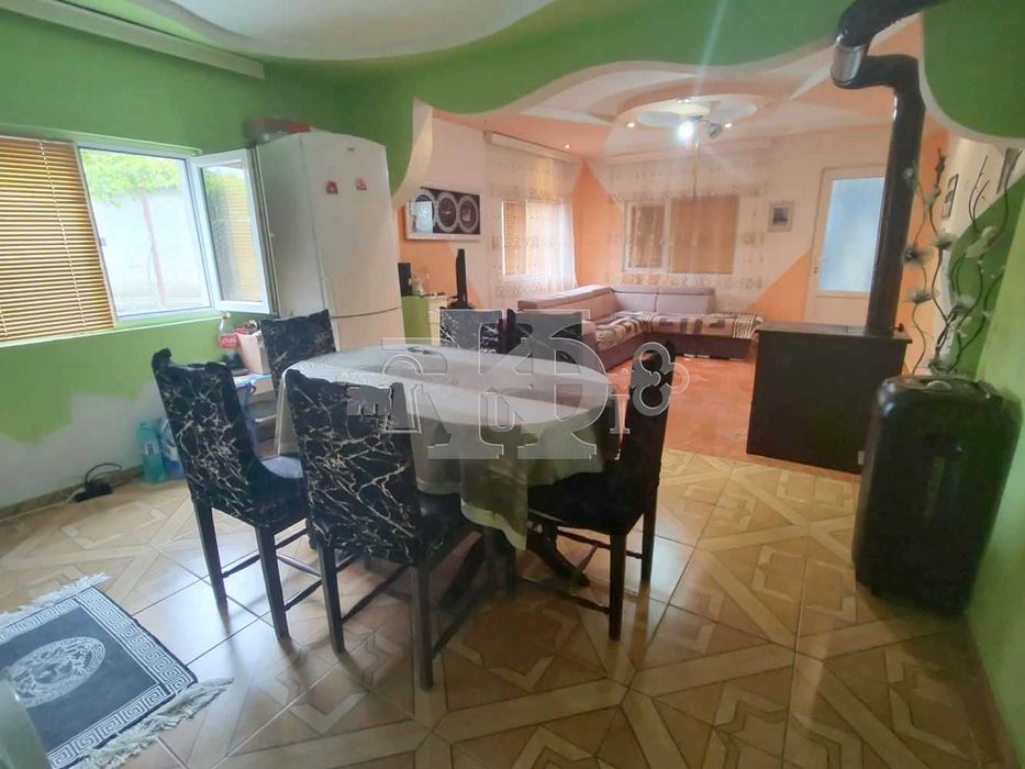 Продава се Къща в Генерал Тошево - 80 кв.м за 399 €/кв.м - Снимка #3