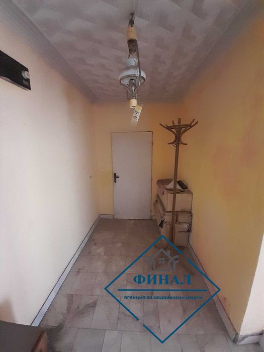 Продава се Двустаен апартамент в Шумен, Еверест - 65 кв.м за 903 €/кв.м - Снимка #3