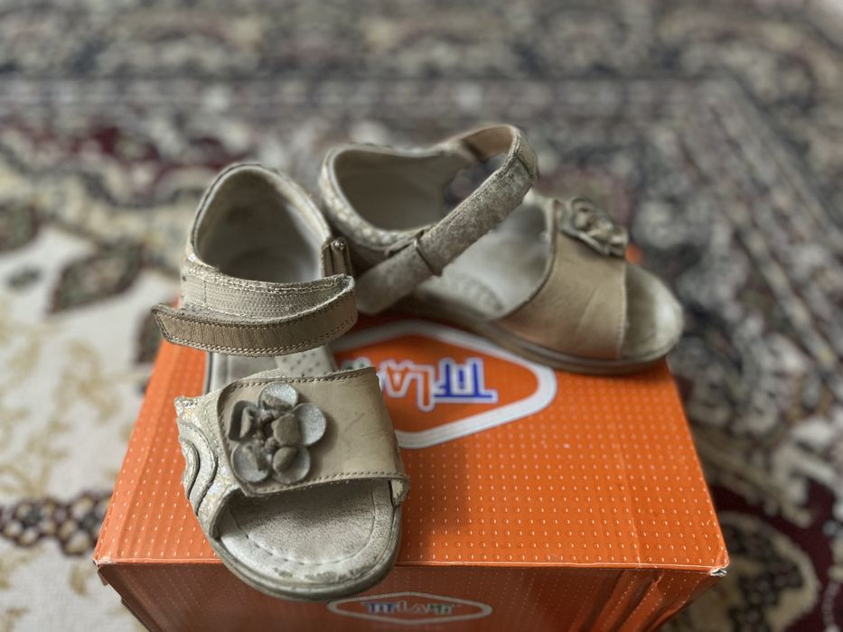 Сандали 25 размер