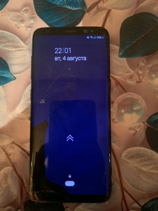 Продам самсунг s8