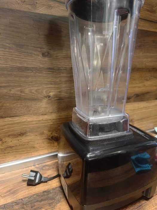 Блендер OmniBlend V