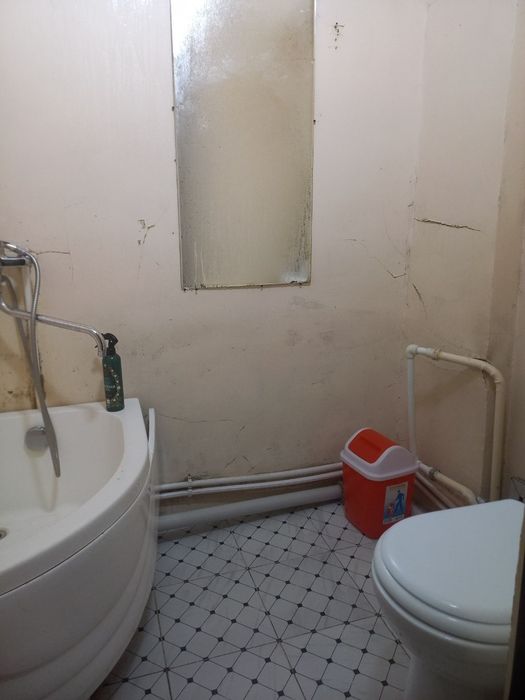 Yashnobod rayon 40 let Tuzel 1 da ijara uy beriladi.  1 xona