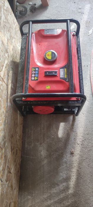 Generator 3.5kw aproape nou 12h autonomie