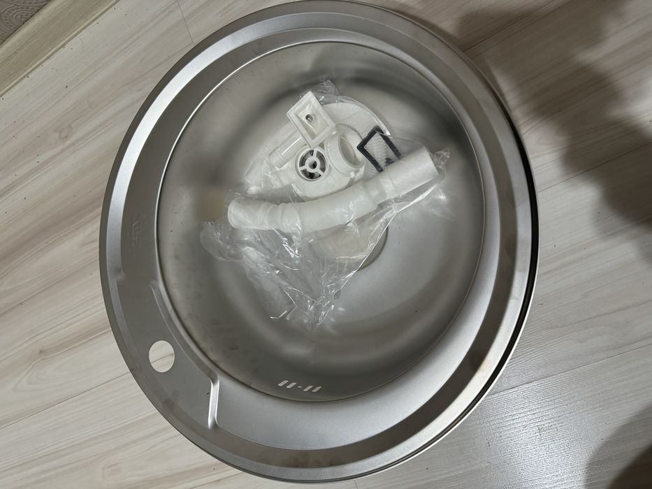 Продается новая мойка