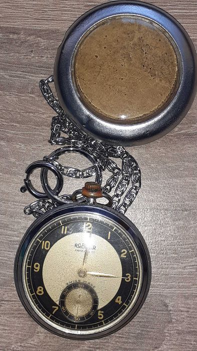 Швейцарски джобен часовник Roamer