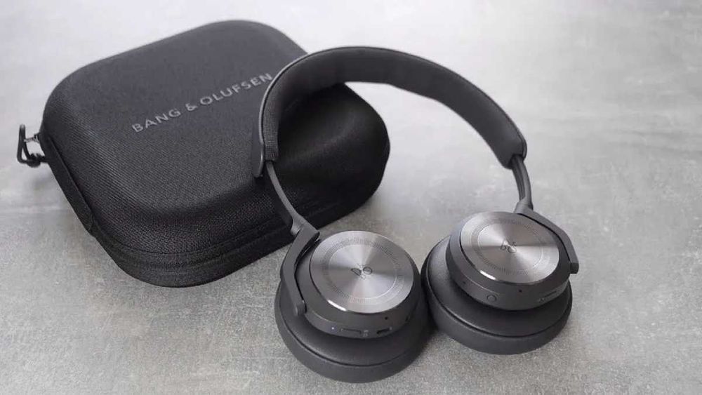 Bang & Olufsen Beoplay HX