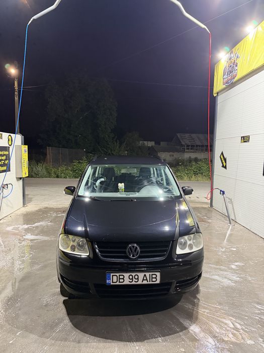 VOLKSWAGEN Touran 2006 — imagine 1