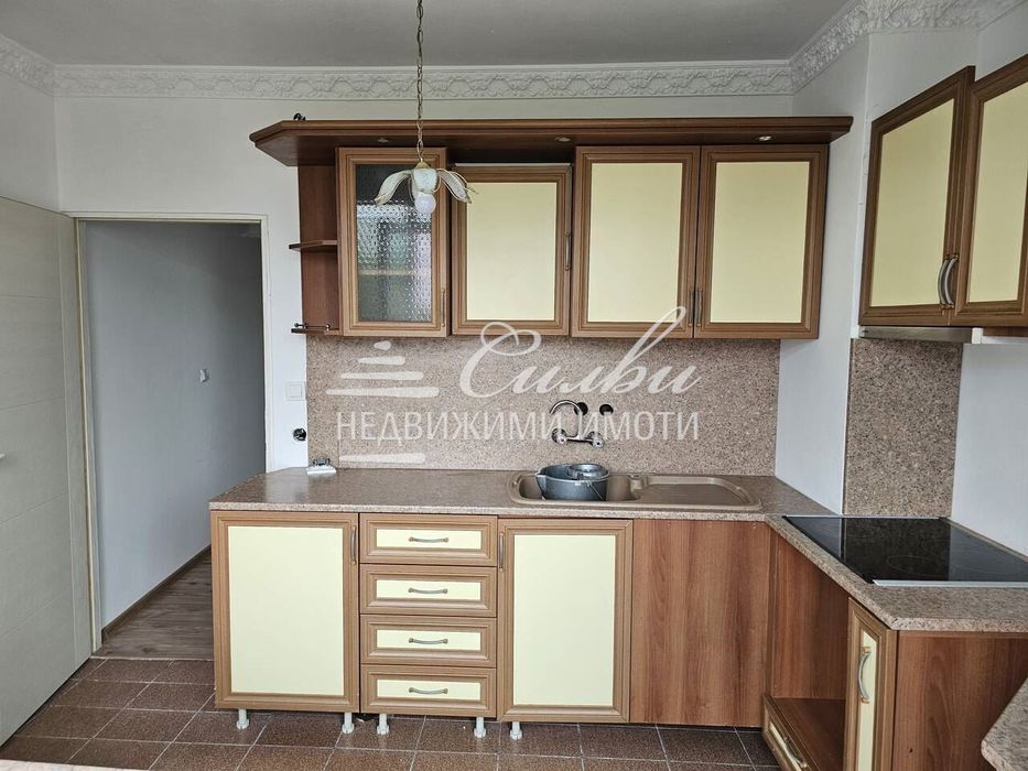 Многостаен апартамент - кв. Болницата !