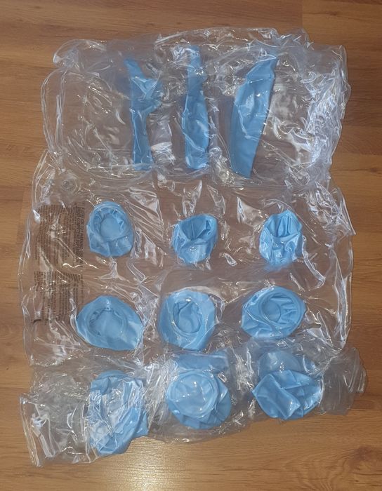 Надуваеми плажни дюшеци с "чашки"