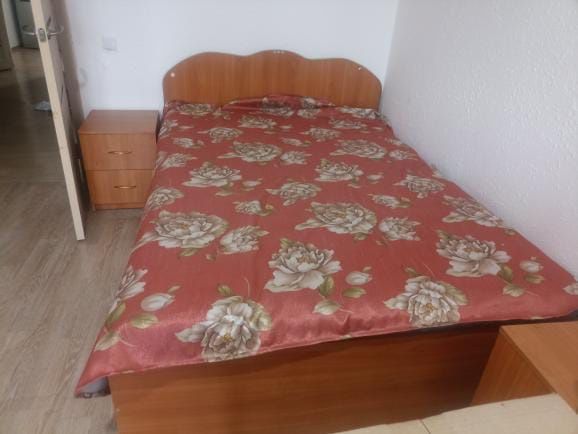 Продам кровать двухспальная