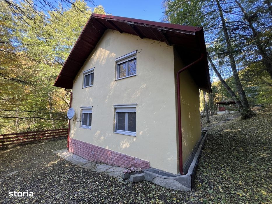 Casa de Vânzare 128 mp - 20 km Pitesti. Complet Utilata - 104.320 EURO