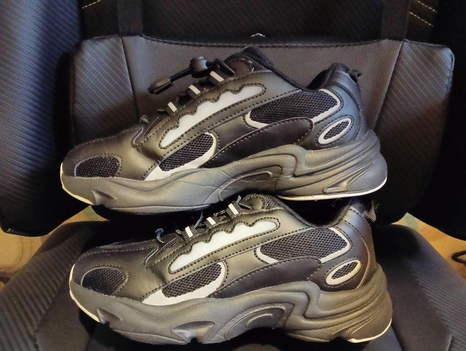 Кроссовки детские 34 размер