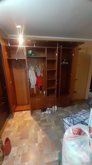 Продам прихожку б/у