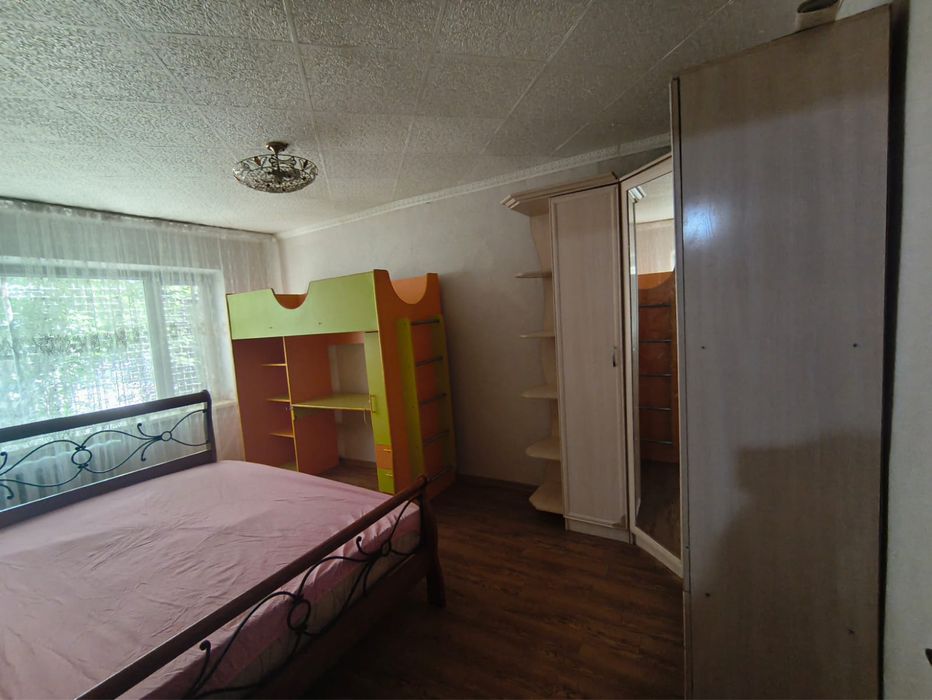 Сдам 2 комнатную квартиру