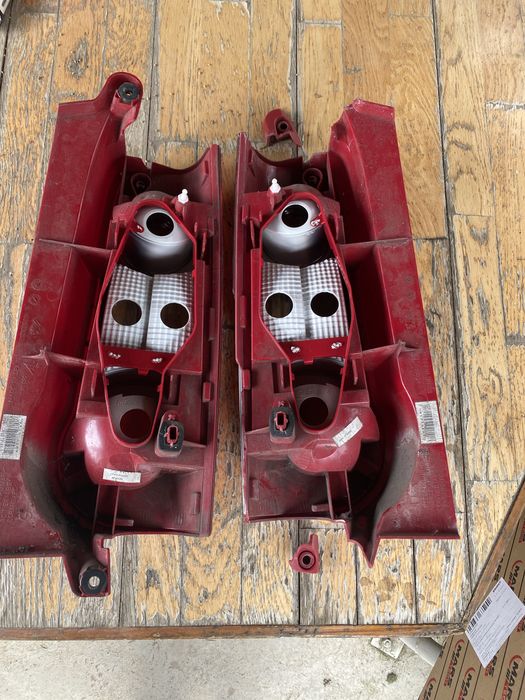 Оригинални Стопове за пежо партнер 08-11 г