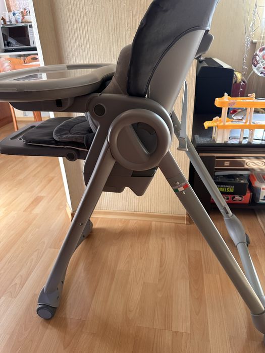 Детский обеденный стульчик