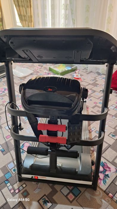 Продается беговая дорожка