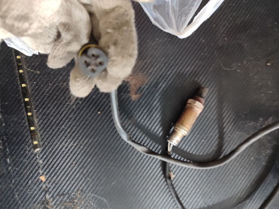 Форсунка на Мерседес 111 двигатель