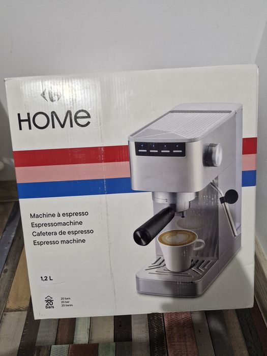 Espressor manual, 20 bar, 1.2 L, argintiu 1450W

D