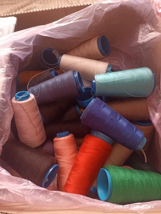 Нитки Идеал для шитья