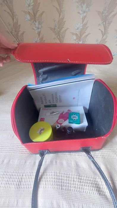 Кейс, одноразовые простыни для процедур