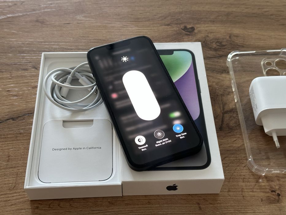 Iphone 14 Темно-синий