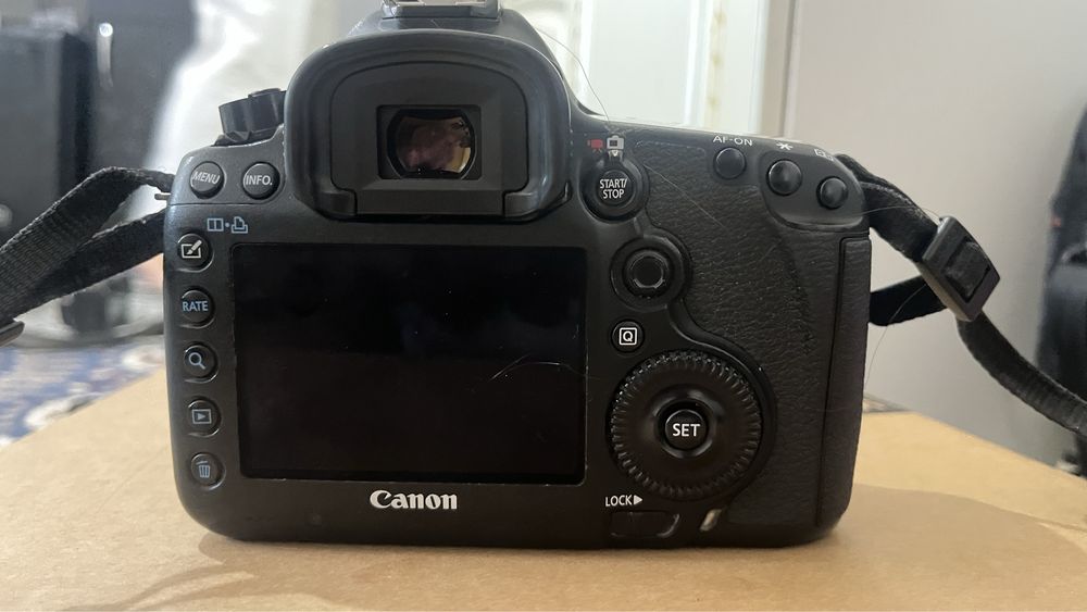Фотоапарат 5D Mark|||