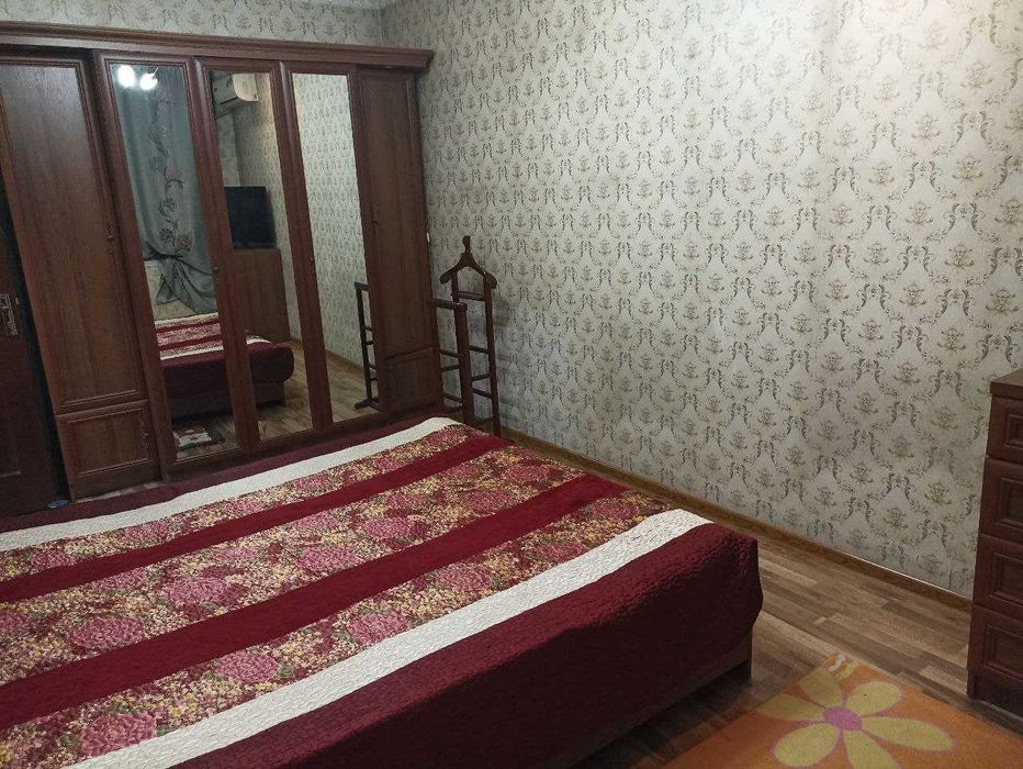 Продаётся 4-х комнатная квартира со всеми удобствами. (78 кв2)