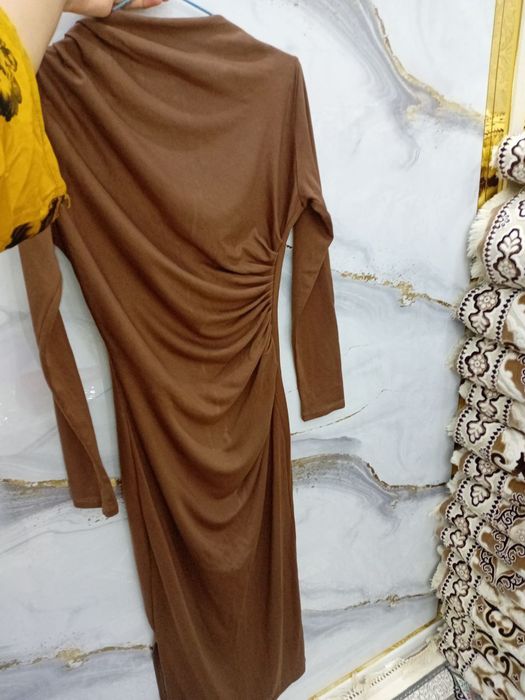 Ayollar va qizlar uchun ayni kuz bop zamonaviy koʻylak