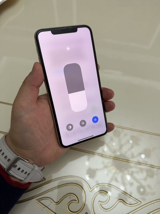 iPhone 11 Pro Max  EAC в идеальном состоянии