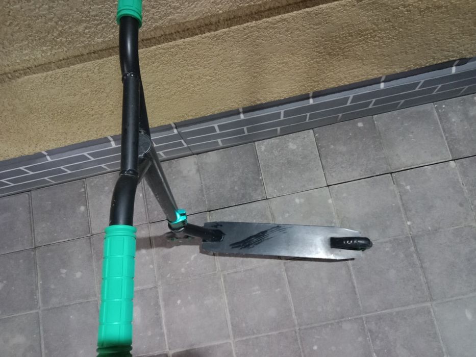 Самокат трюковой