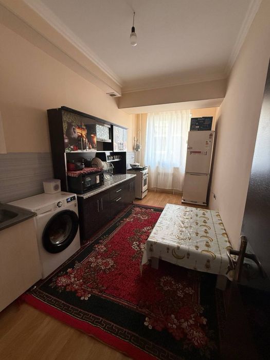 Дружба народов Продаётса 2/4/6 метро миллий бог 52кв.м