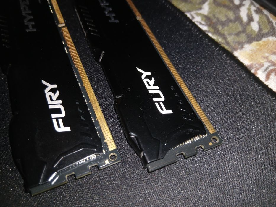 plăcute ram ddr3 8gb CITEȘTE DESCRIEREA