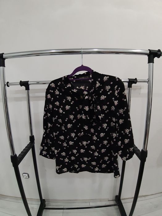 Продам разные кофты ,блузки ,накидки  все по 2500