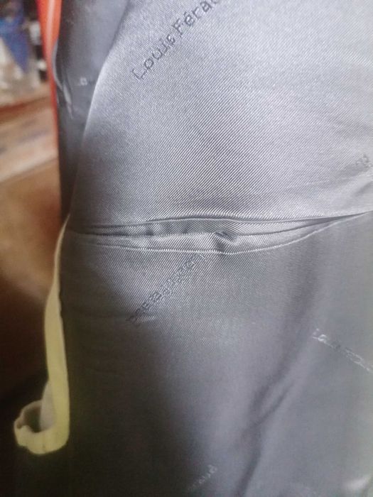 Sacouri în stare excelenta măsură 52 unisex