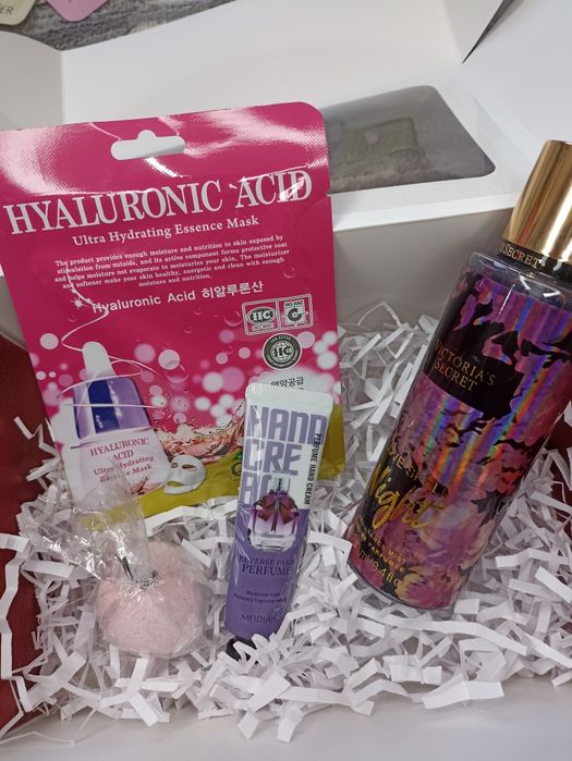 Боксы, наборы к 8 марта