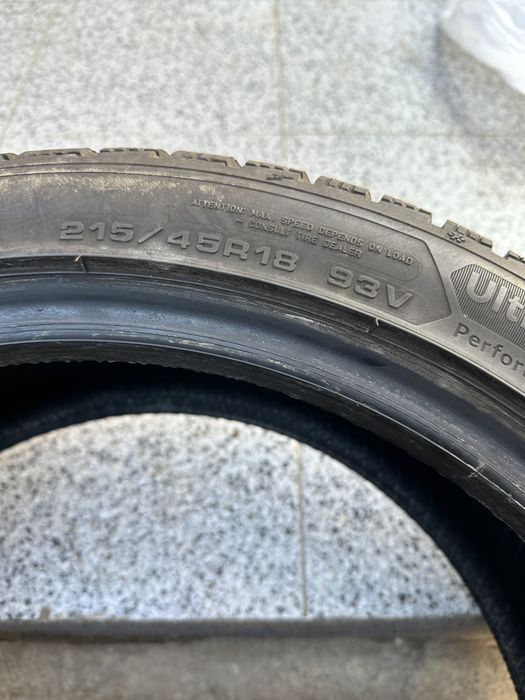 Goodyear Ultragrip Performance З 215/45R18 93V XL FR