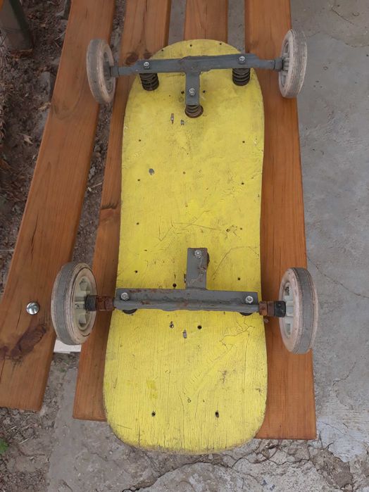 Детски скейтборд  или лагерница .