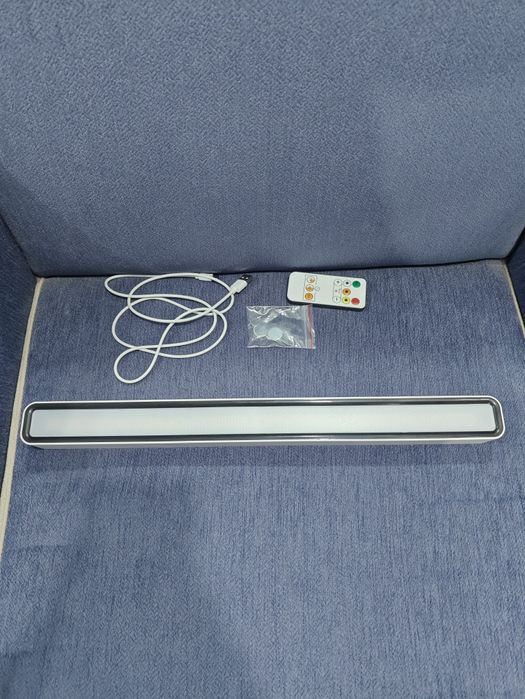 Лампа - светильник, для рабочей зоны и просто дома