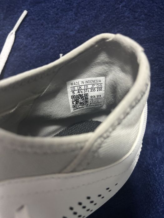 Ghete noi adidas predator