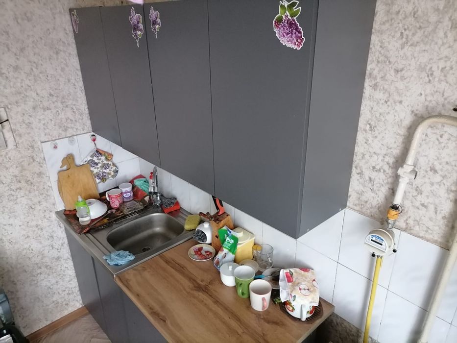 Продам 2 ком кв 51 м2 на строителе